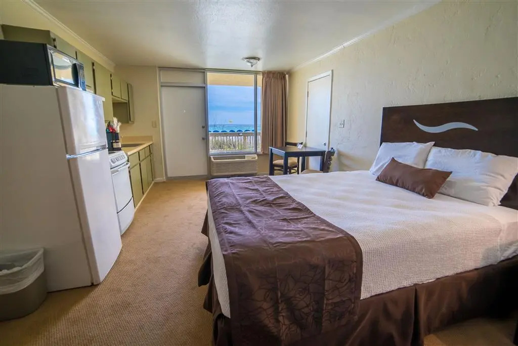 Reef Hotel