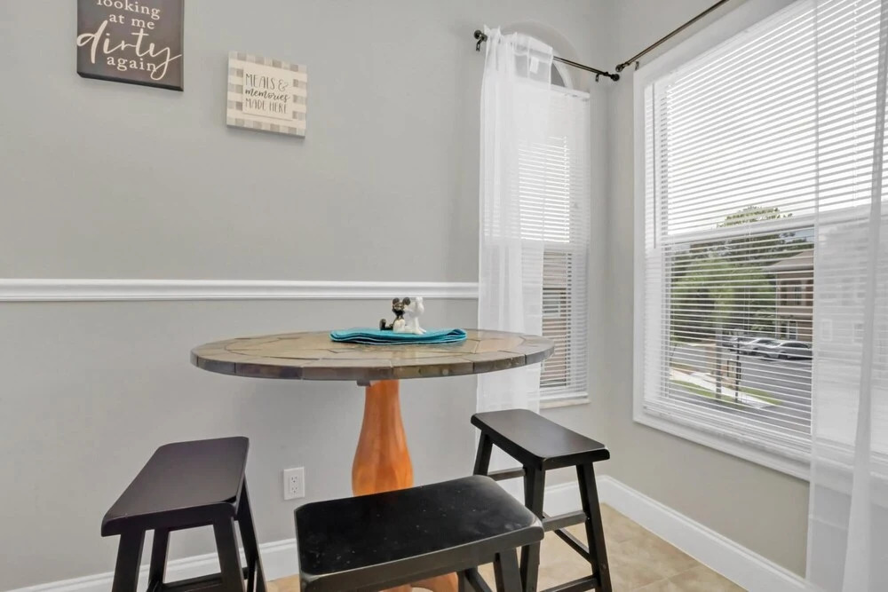 Disney Area 3BR Condo Quiet Comm w Pool Hot Tub