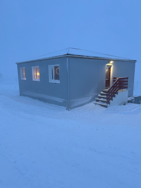 Selið Farm Stay - Family run guesthouse close to Borgarnes