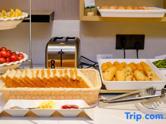 City Sunshine Hotel (Chongqing Nanbin Road Changjiahui Danzishi Old Street)