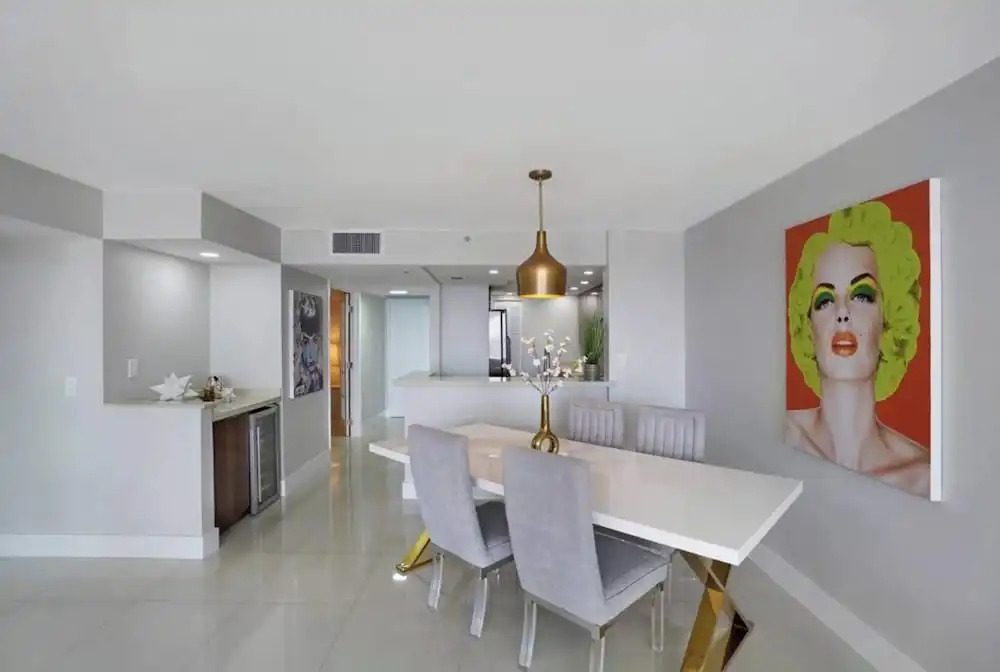 Bay Overlooking Condo With Balcony