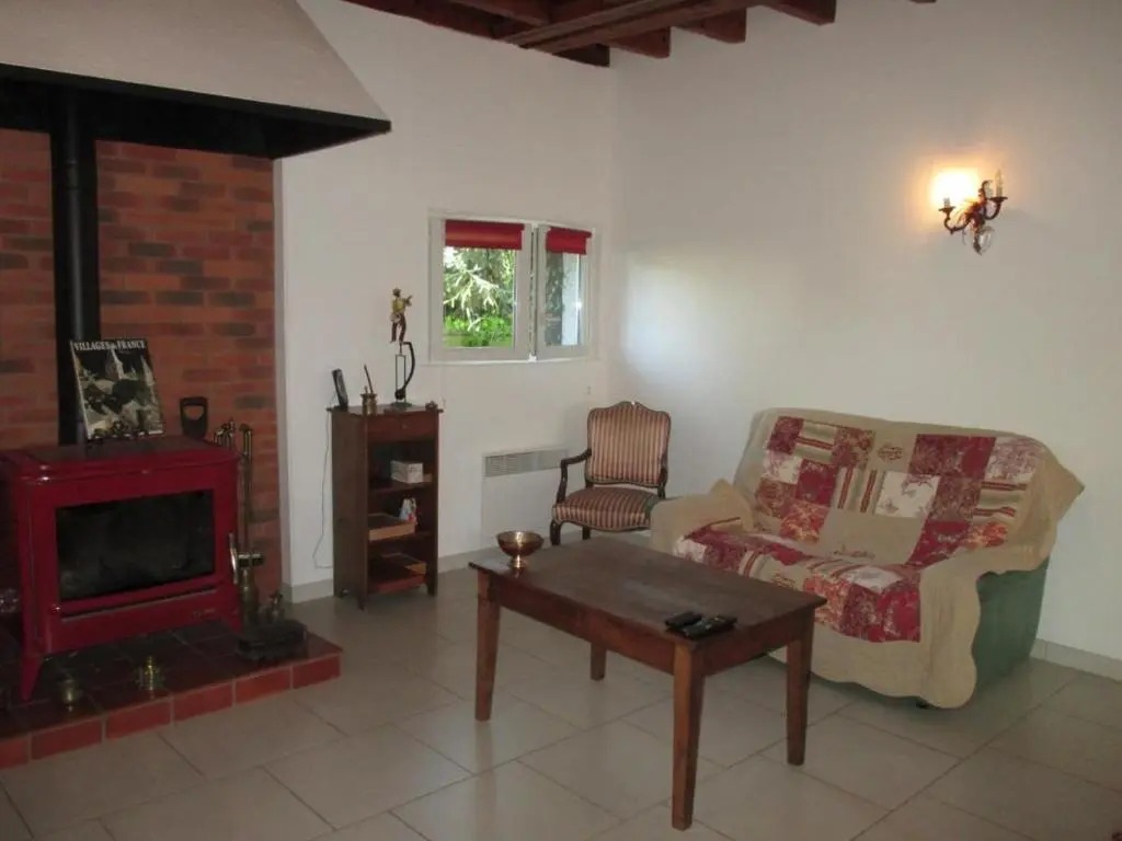 Maison rénovée avec piscine et jardin à Moulins - FR-1-489-324