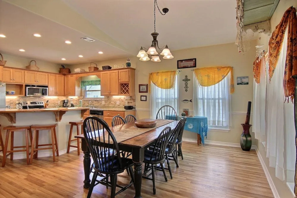 Casa Playa 3 Bedrooms 3 Bathrooms Home