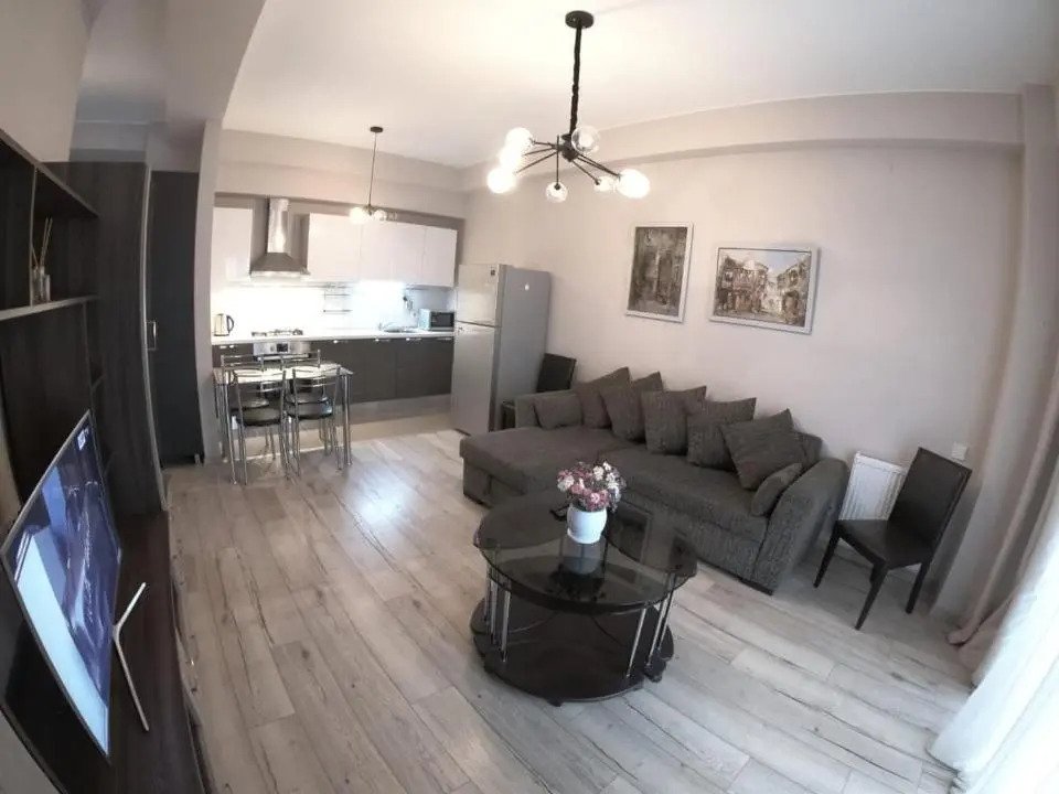aparatment tamarashvili 12