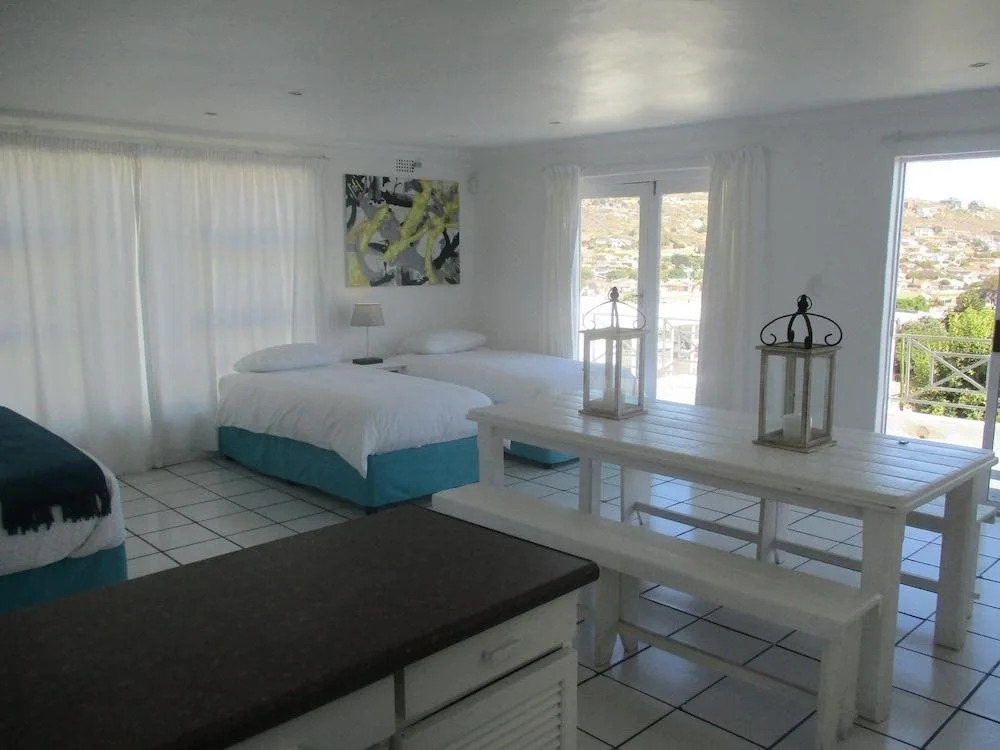 Saldanha Bay Lodge
