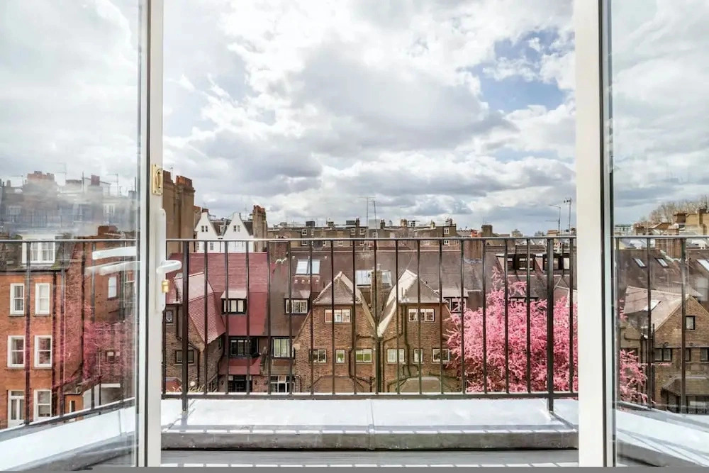 The Baby s Breath 2 Bedroom With Patio in Chelsea