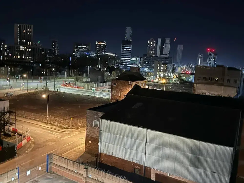 Luxe I Penthouse I Balcony I City Views I Parking I Liverpool City Center I