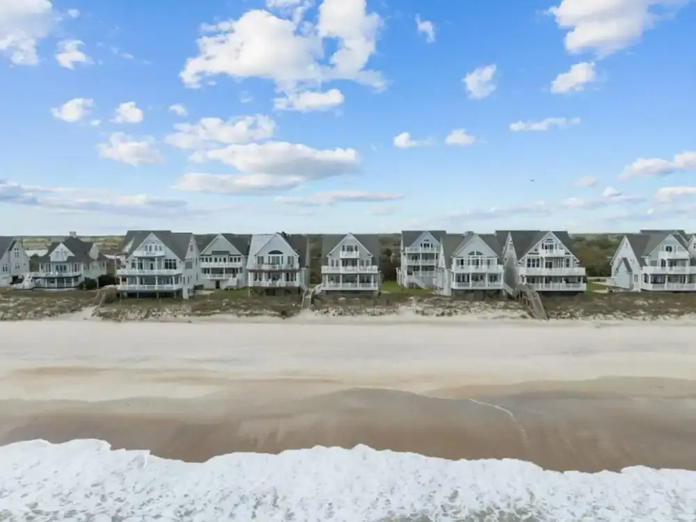 Ocean's Edge by Topsail Realty