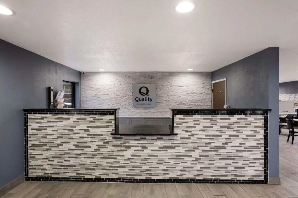 Quality Inn & Suites Big Rapids near University