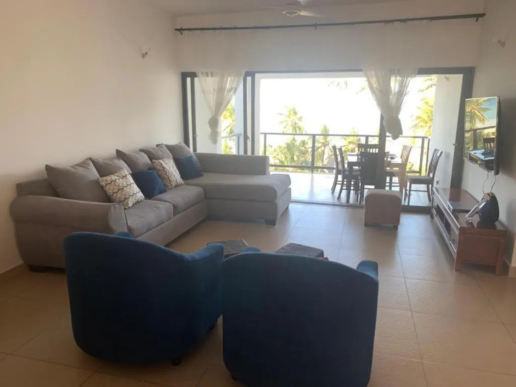 3 Bedroom Duplex penthouse in Bamburi ( Holiday Home)