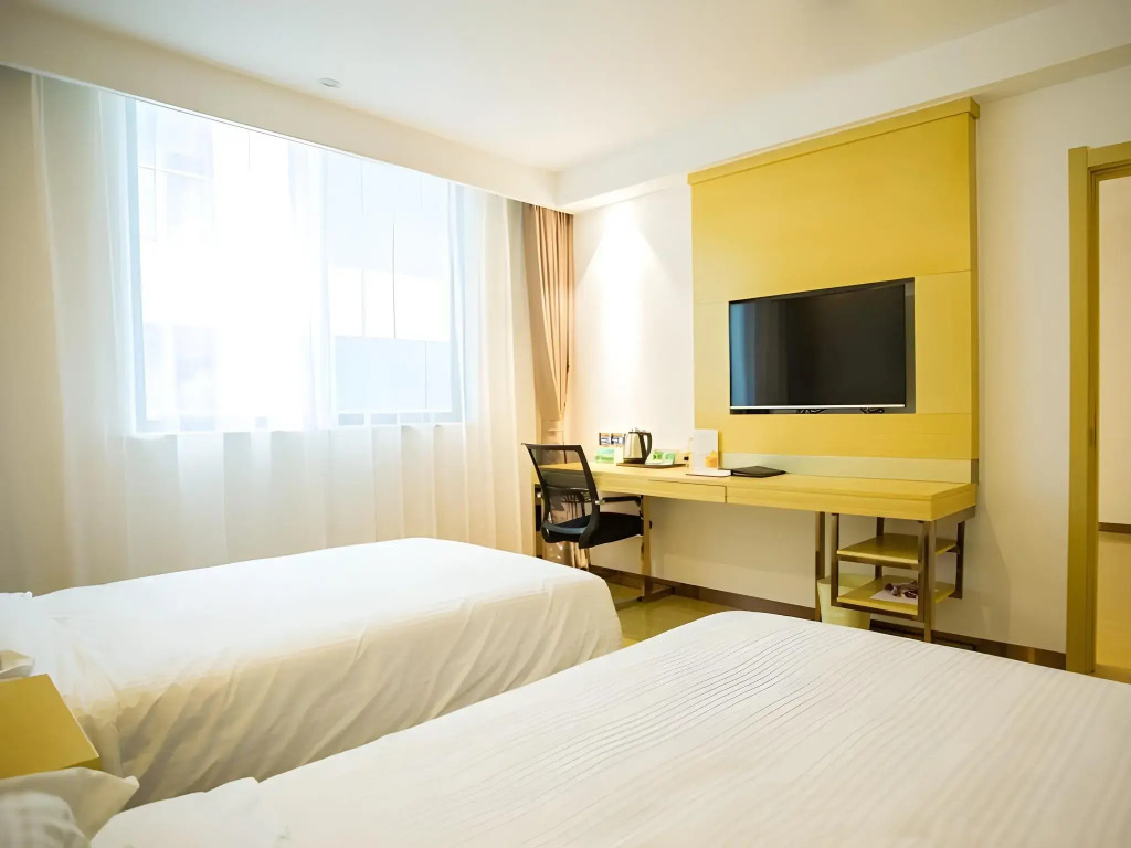 GreenTree Inn Wuxi Rongchuang cultural Tourism City Nanquan Town Business Hotel