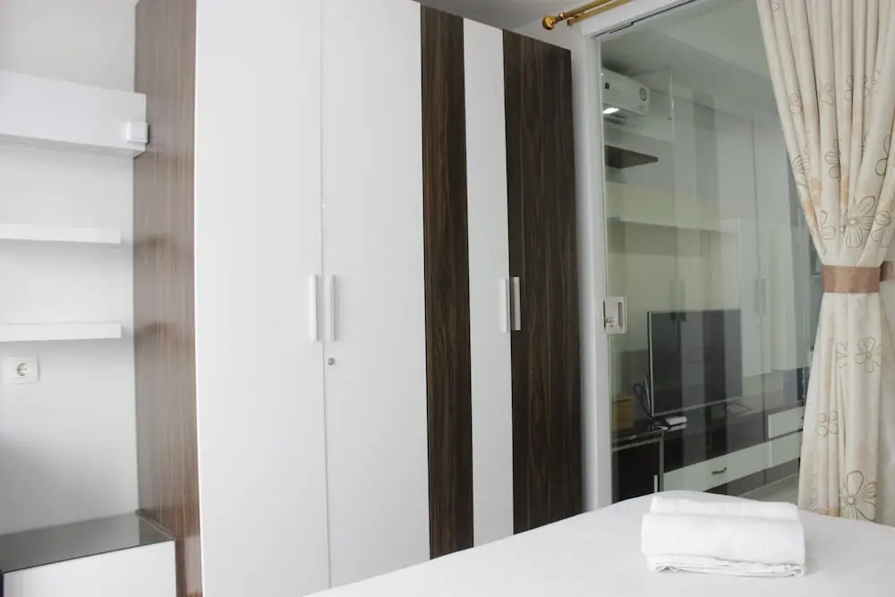 Pleasant 1BR Apartment with Sofa Bed at Dago Suites