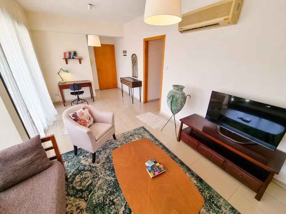 Sunset Springs Apartment