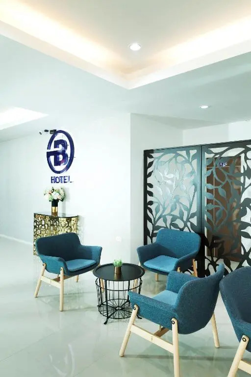 B Hotel