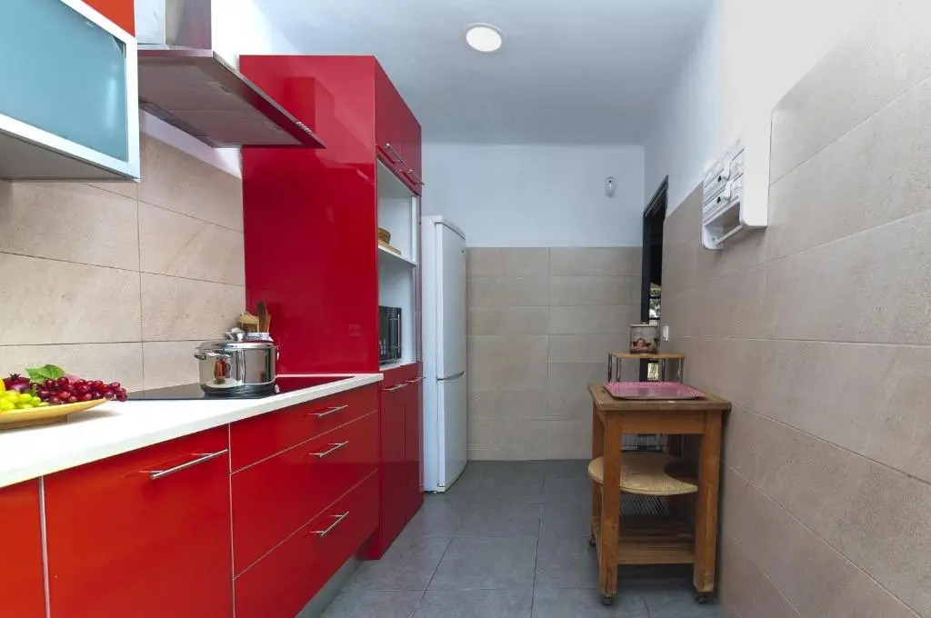 1215 BAIX CAMP casa con jardin - Apivend Immo