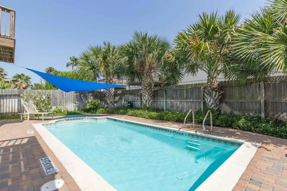 Padre Breeze IV Condominium 3