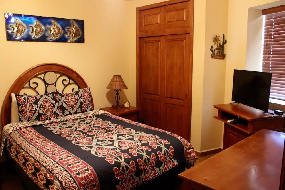 Casa Blanca 2BR CC 405-v by Casago