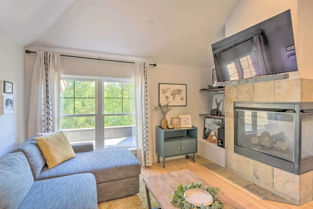 5 Mi to Ski Resort: Breck Penthouse Studio