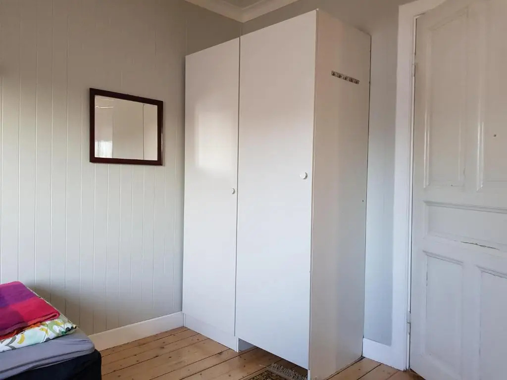 Snickaren Vandrarhem i Grästorp - Egen Lägenhet - Own apartments