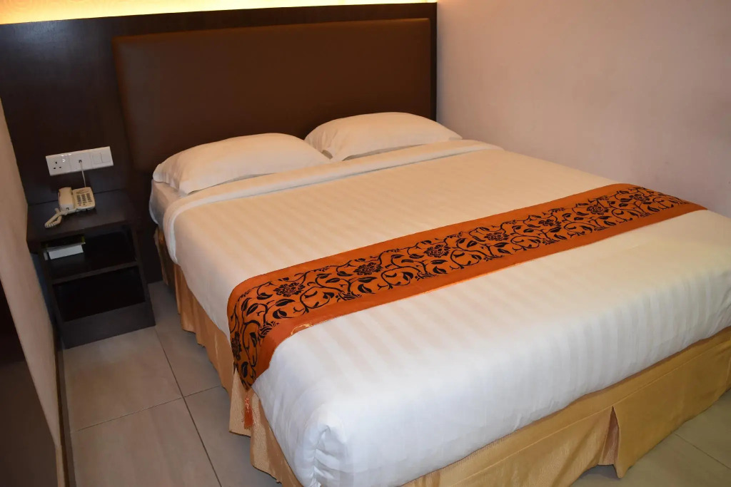 Sunrise Hotel