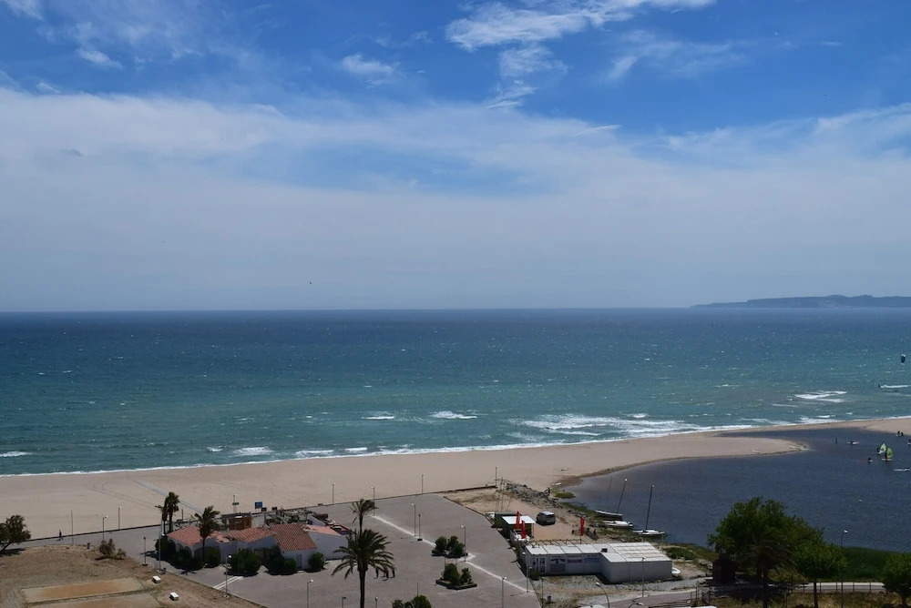 323-estudio Situado en Primera Línea de Playa
