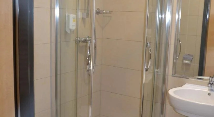 Hotel Kolna - darmowy parking, basen w cenie