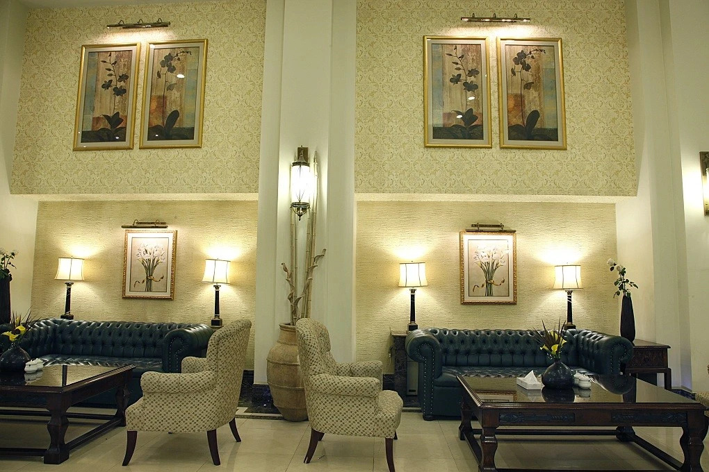 Javad Hotel