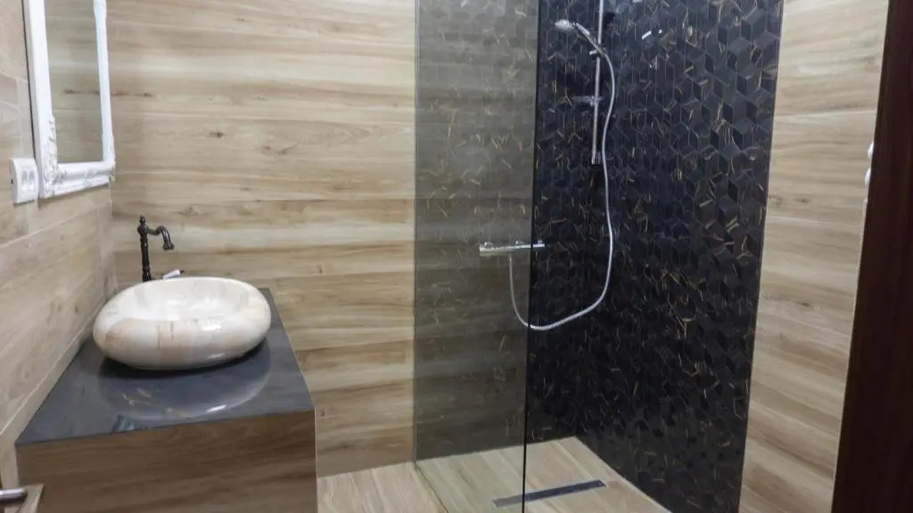 M Rooms