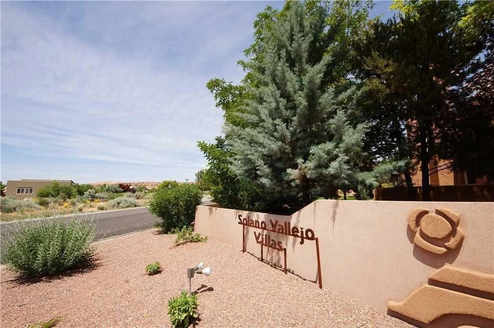 Adobe Dreams  3292 - 2 Br Condo