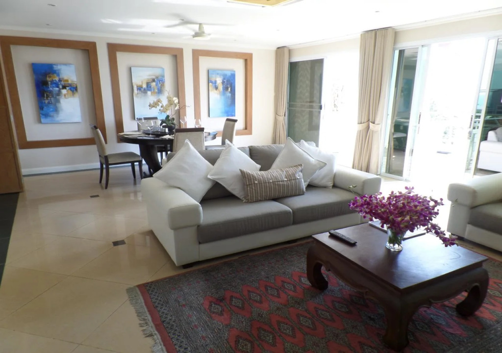 Westbury Residence