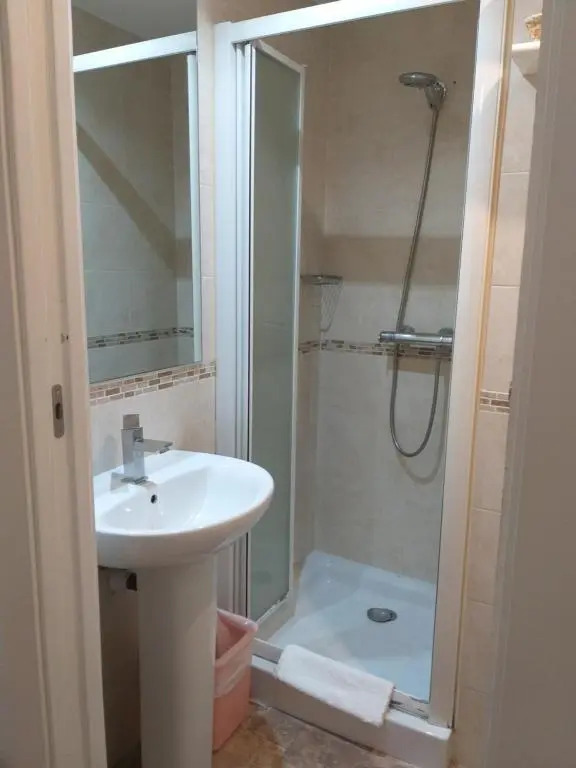 Hostal Meson Del Barro - Alojamientos Pamplona