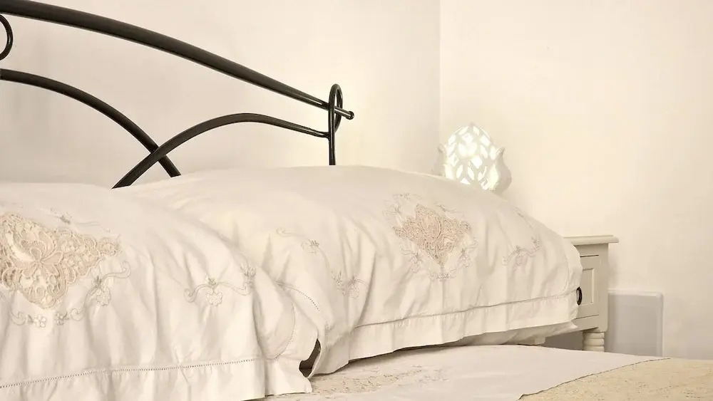 Dimora Maniscalco With Star Vault Ceilings in Matino 2 Bedrooms