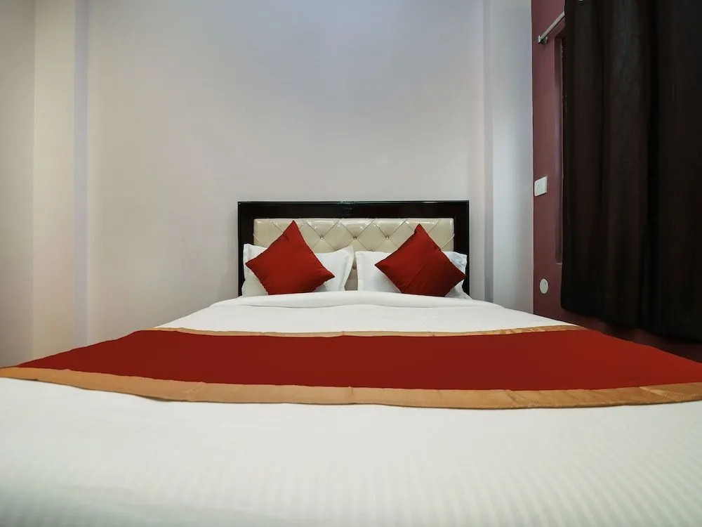 Happy Guest House By OYO Rooms