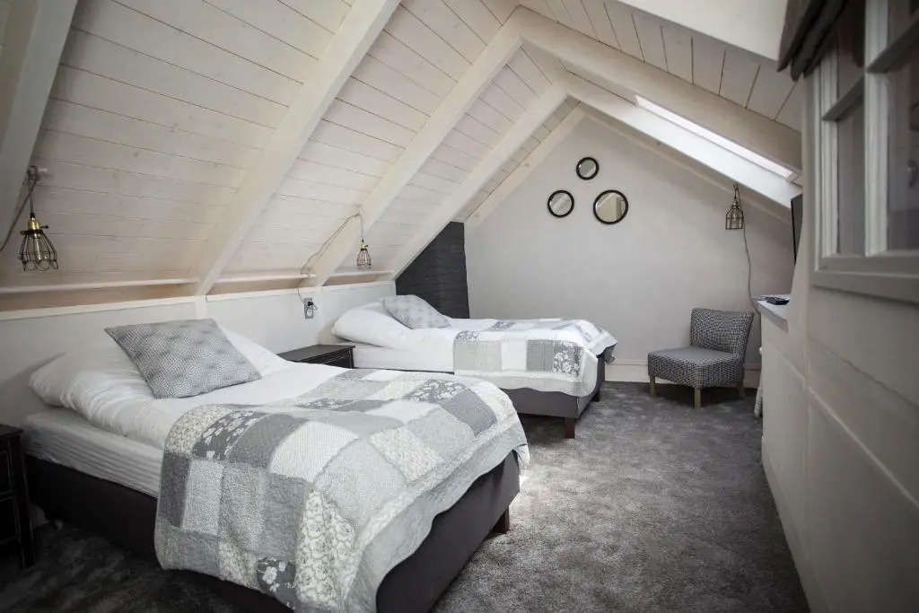 Poduszka Apartamenty Kamienica