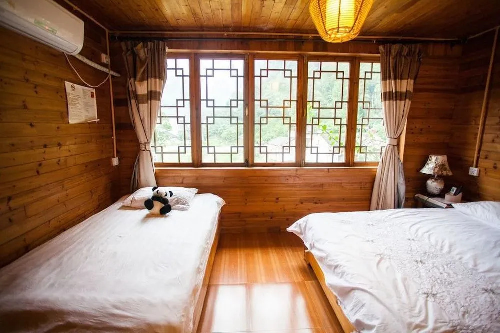 The Old Place In't Youth Hostel