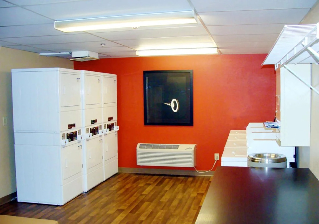 Extended Stay America Suites - Edison - Raritan Center
