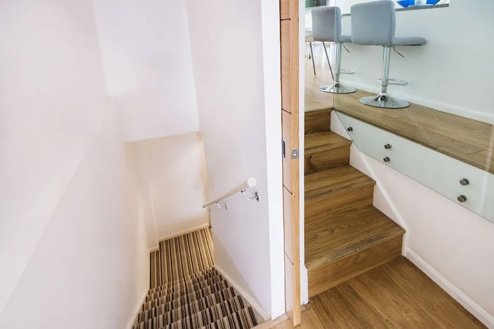 Stamford Brook Apartments