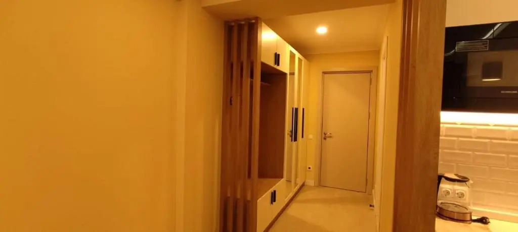 Evdo Apartments F4 Wooden Room