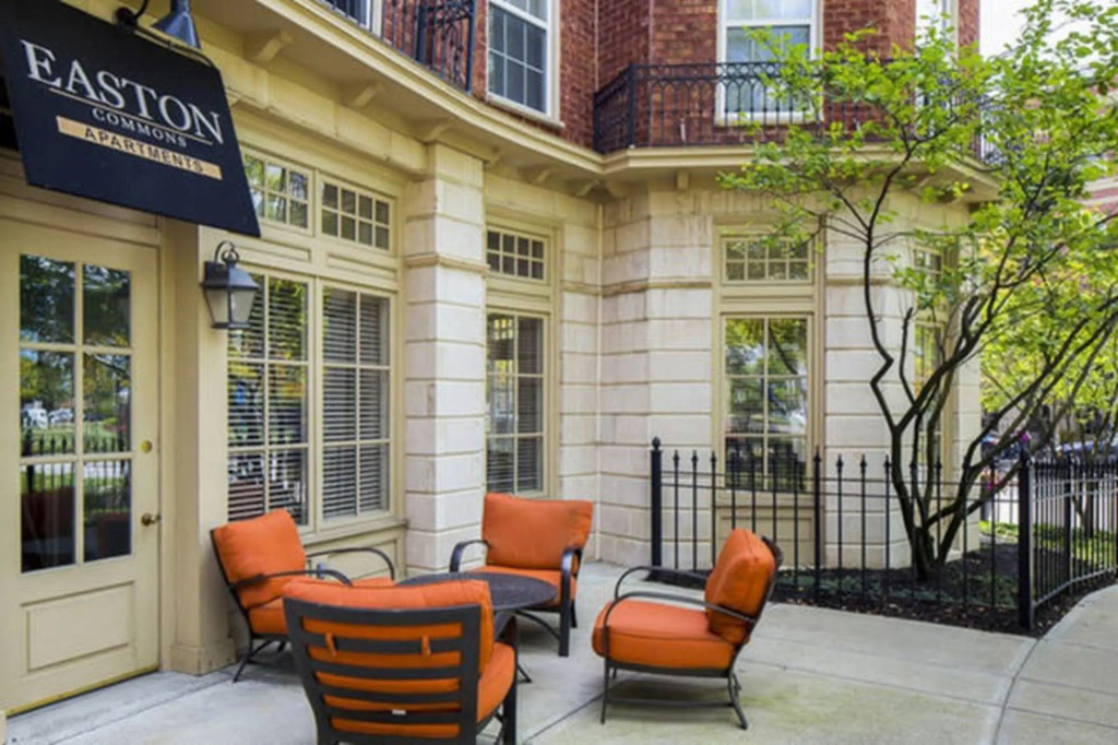Bridgestreet at Easton Commons