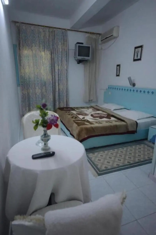 Houria House Sable Dor