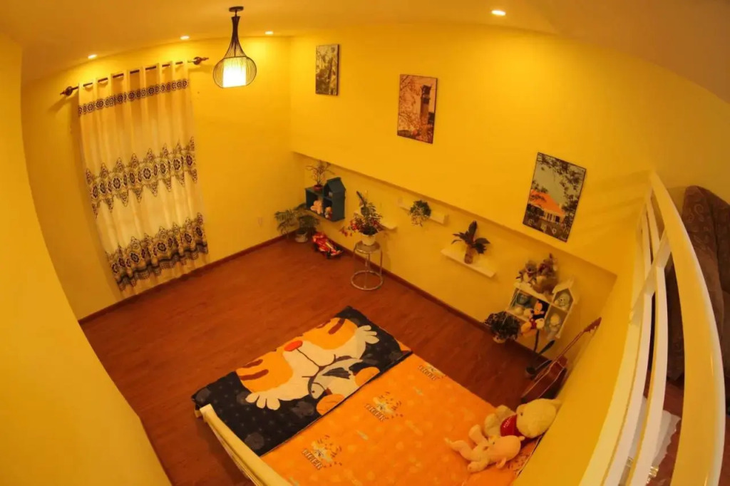 Fullhouse Homestay