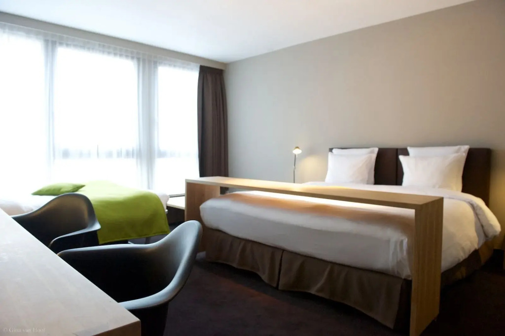 9Hotel Chelton