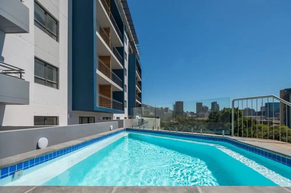 Designer 3 Peaks Apt Stunning Table Mountain Views