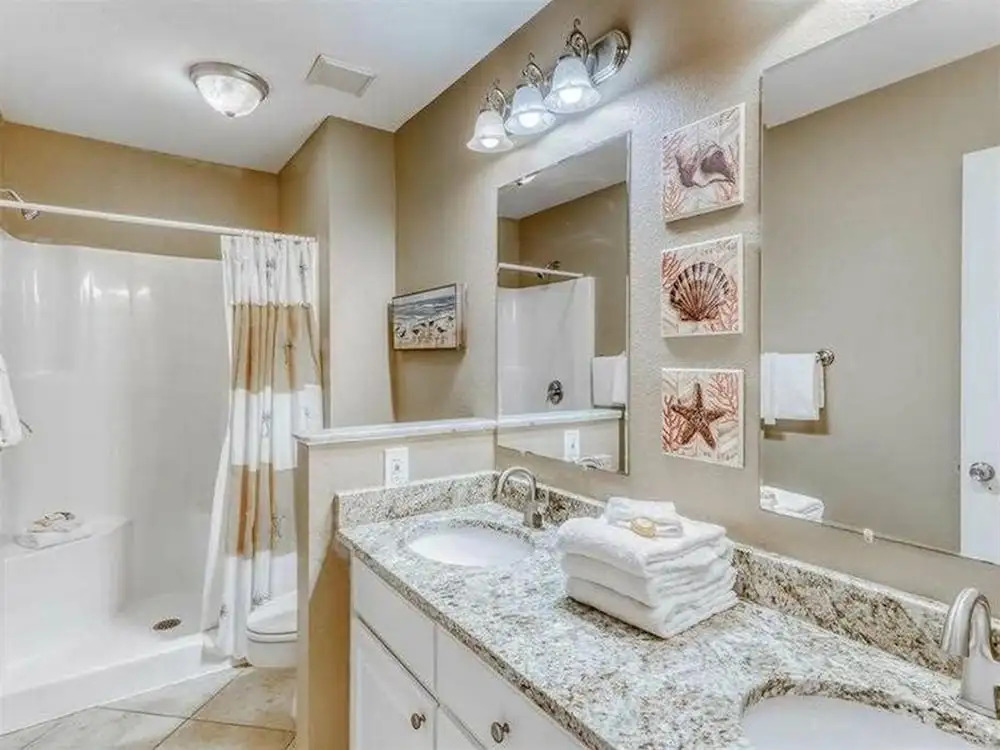 Crosswind Landing by Meyer Vacation Rentals