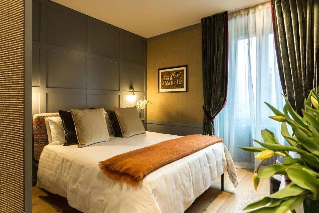 Living Suites