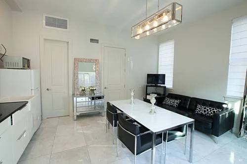 Lxure Brooklyn Suites