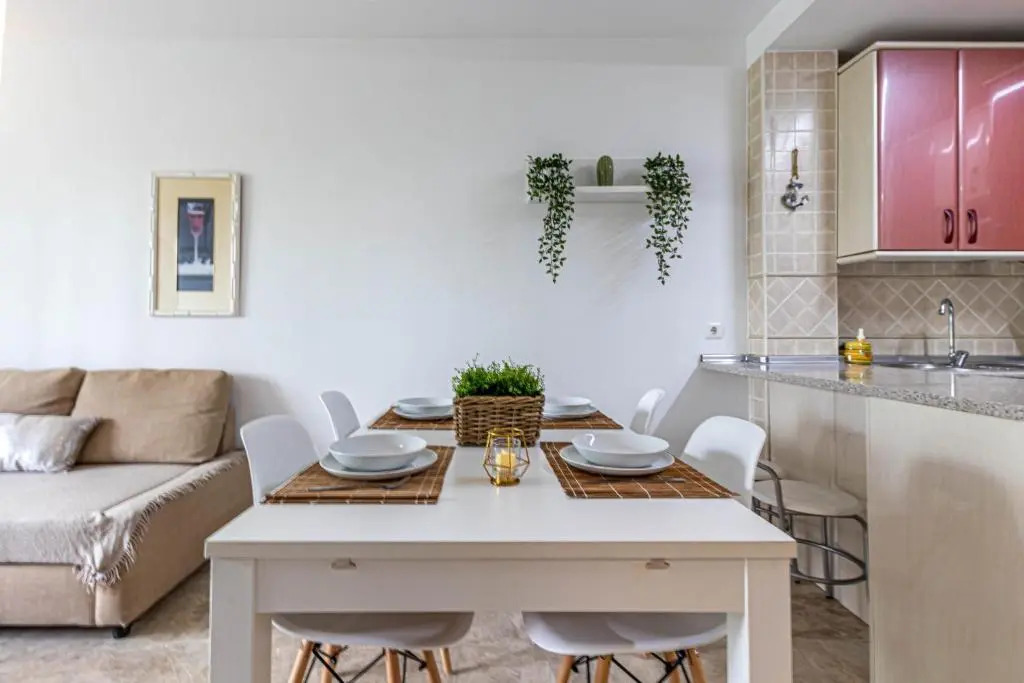 797 Holiday Rentals- Duplex for 7 Carihuela 1 min beach mas parking