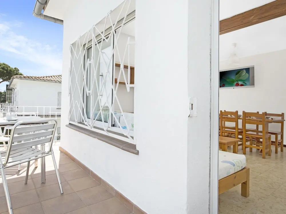 Apartment with Balcony near S'agaro with Shared Pool & Grass Garden