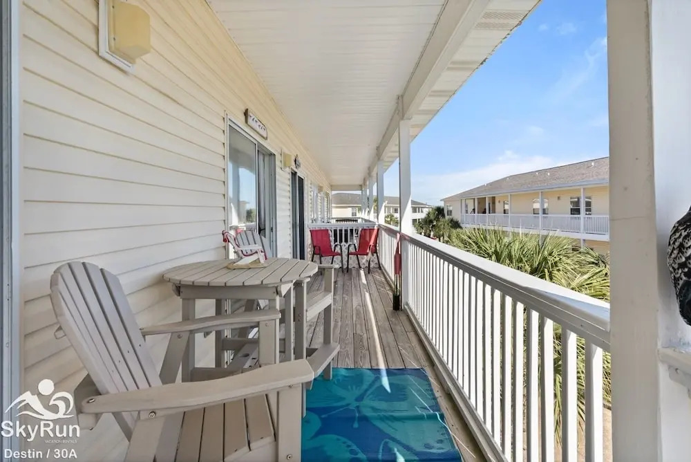 Seascape 4231 2 Bedroom Condo by RedAwning