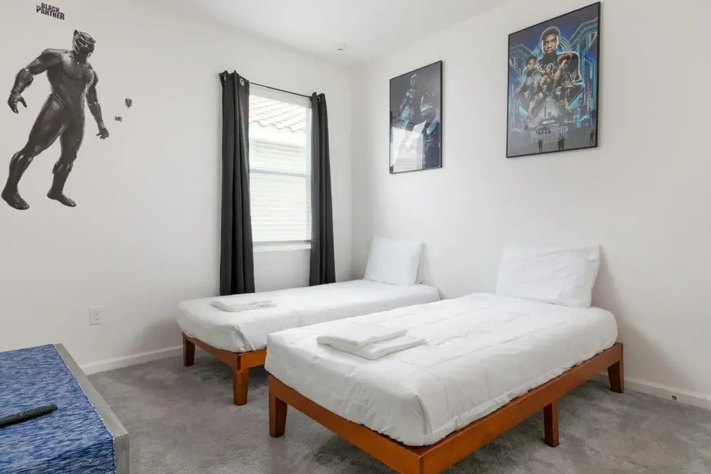 Incredible large home minutes from Disney